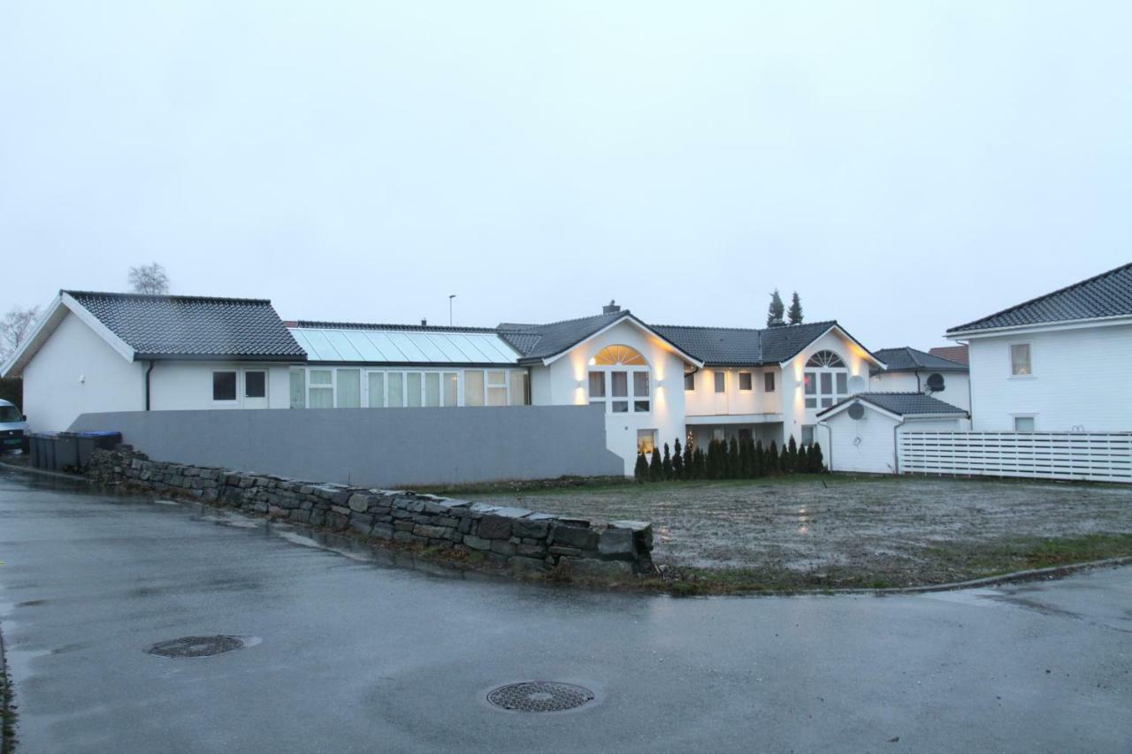 Saga Caves Apartment Sandnes  Exterior photo